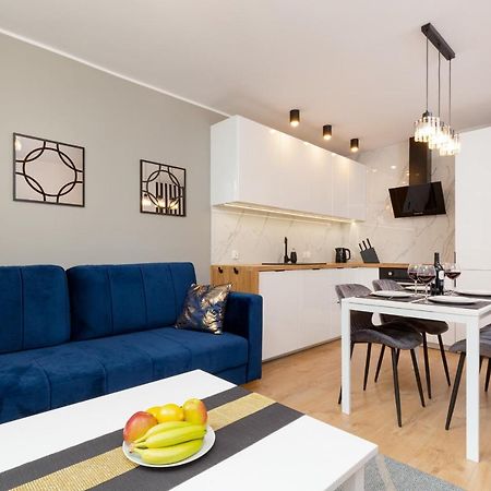 Beautiful Two-Bedroom Apartment Warsaw Bielany By Noclegi Renters Exterior foto