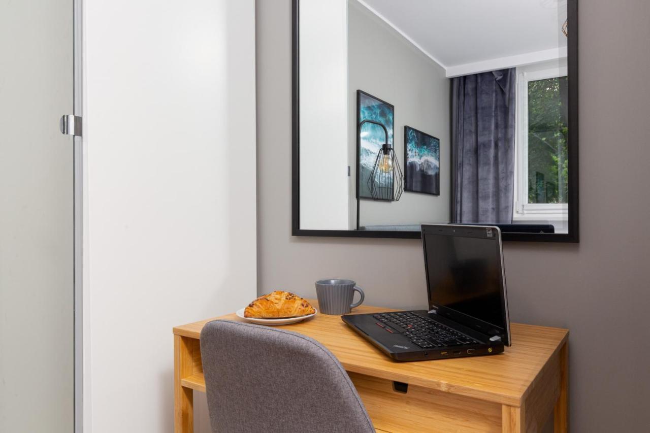 Beautiful Two-Bedroom Apartment Warsaw Bielany By Noclegi Renters Exterior foto