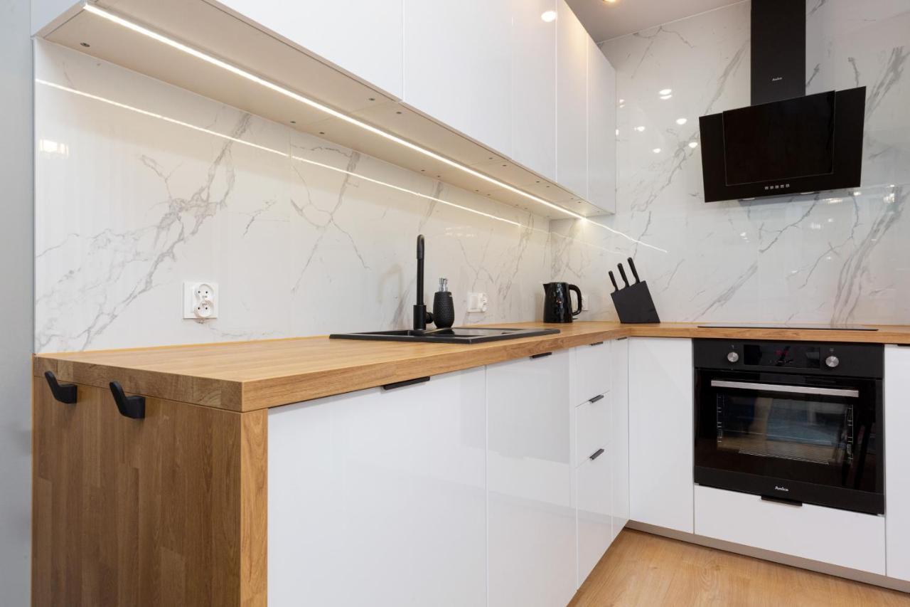 Beautiful Two-Bedroom Apartment Warsaw Bielany By Noclegi Renters Exterior foto